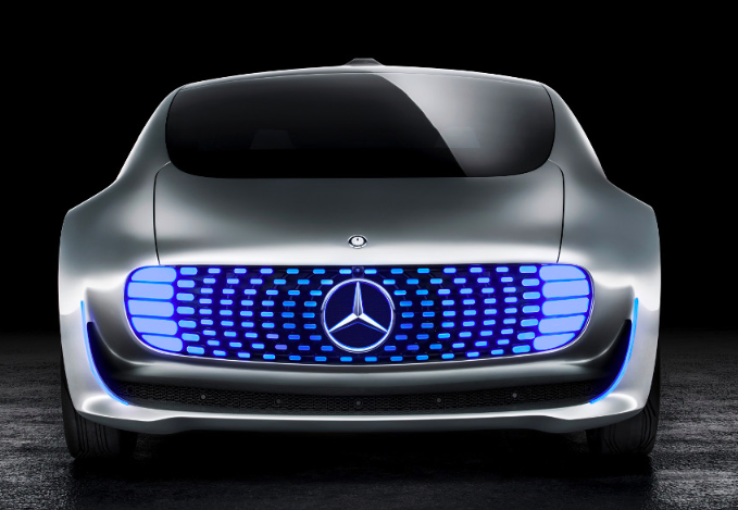 Live A+ – CES 2015 İzlenimleri – Mercedes Benz F 015